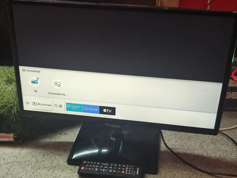 Телевизор Samsung T24H390SIX