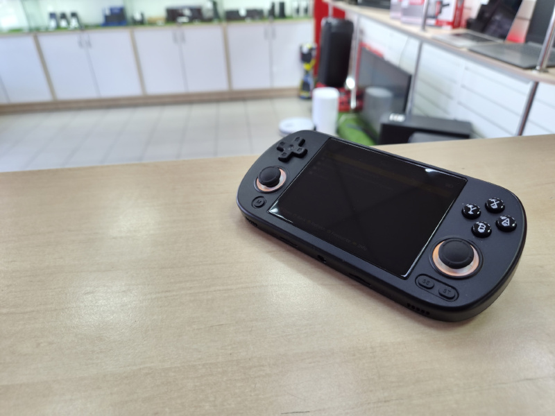 Игровая приставка  ANBERNIC RG 40XX