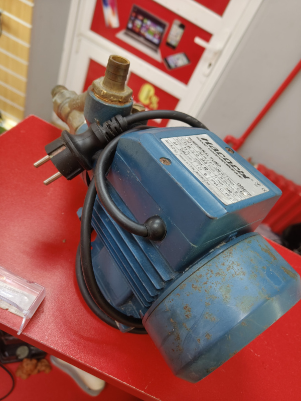 поверхностный вихревой  насос UNIPUMP QB60P