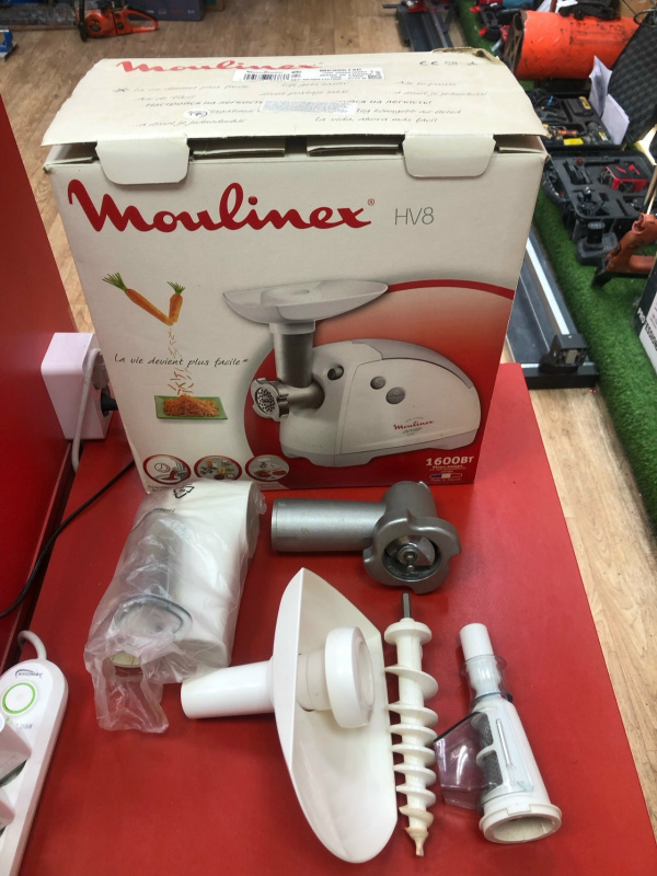 Мясорубка Moulinex HV8