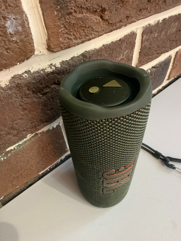 Колонки Блютуз колонка JBL Flip6