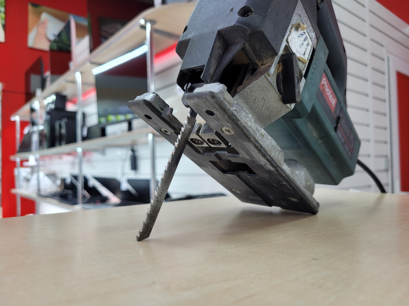 Электролобзик Phiolent ps520E